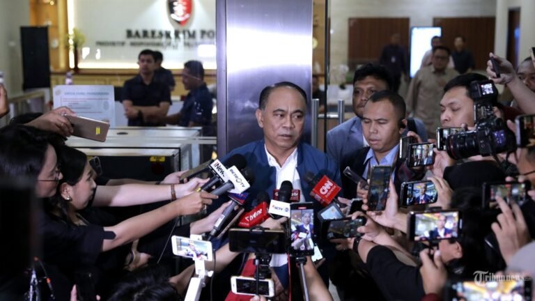 Dugaan Budi Arie Terlibat Judi Daring, Istana Pastikan Hormati Proses Hukum