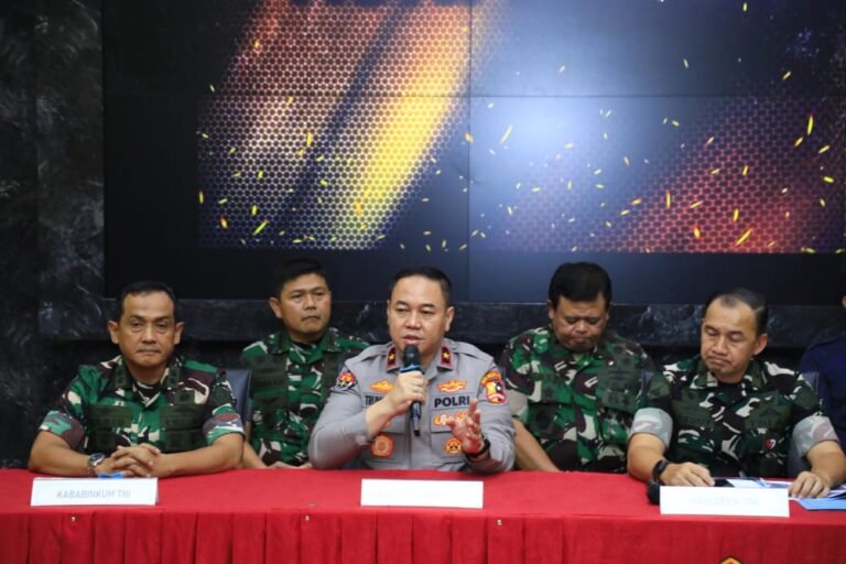 Hoaks Mengancam, TNI dan Polri Tegaskan Bersinergi untuk Keamanan