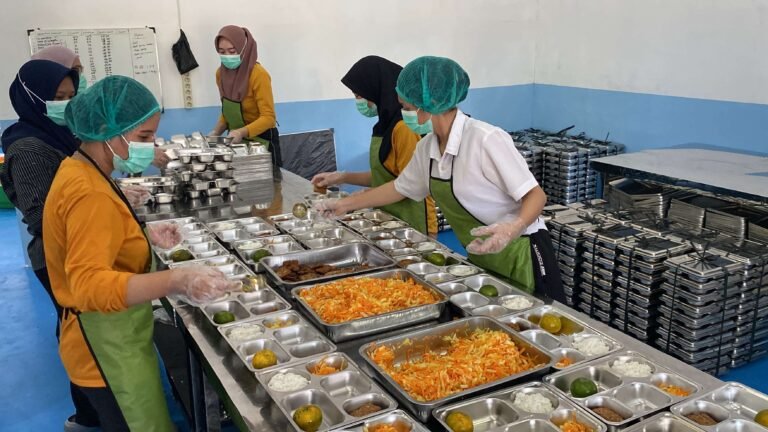  Riset Menunjukkan Program MBG Investasi Jangka Panjang Pemerintah untuk Generasi Muda